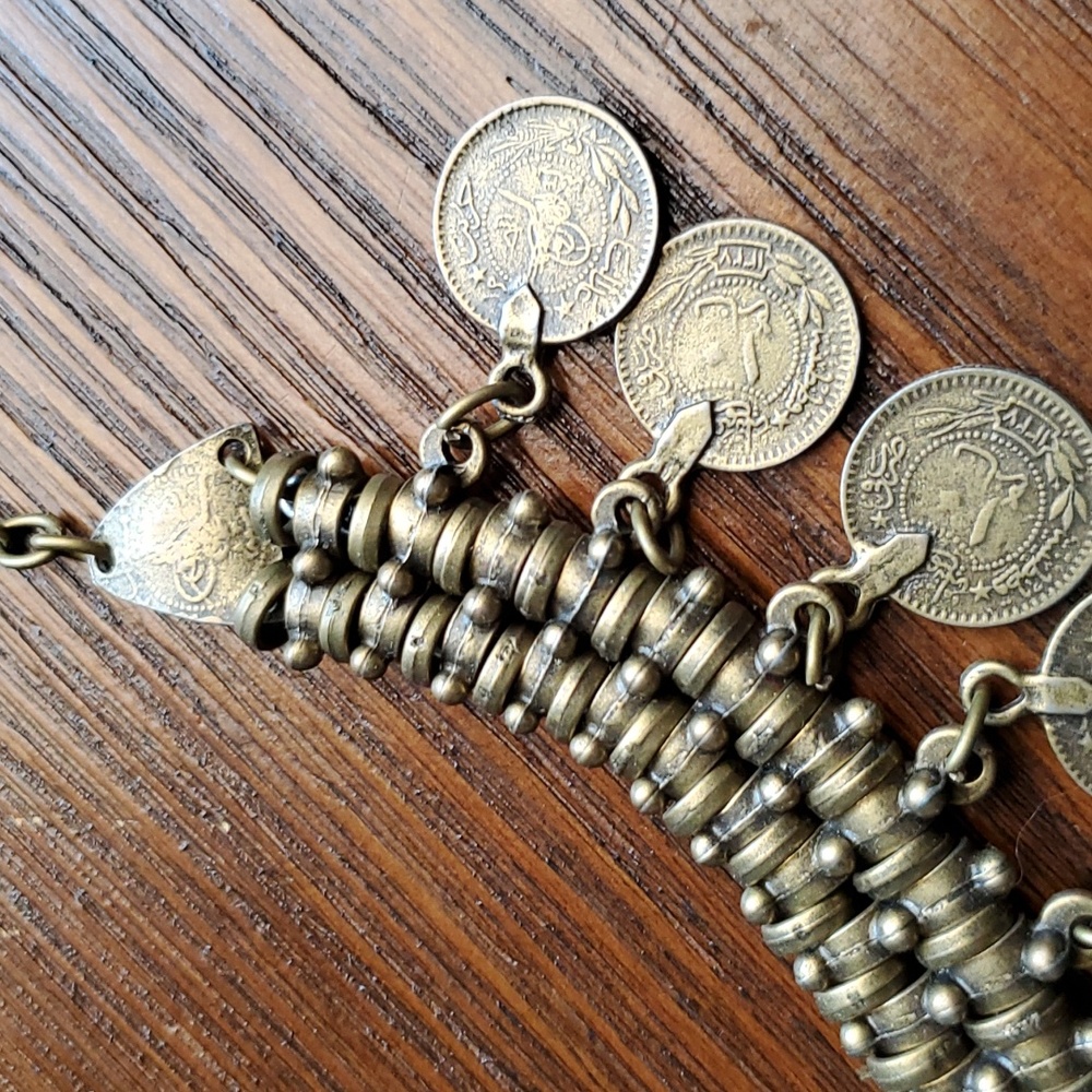 Necklace - Picture 2 of 3
